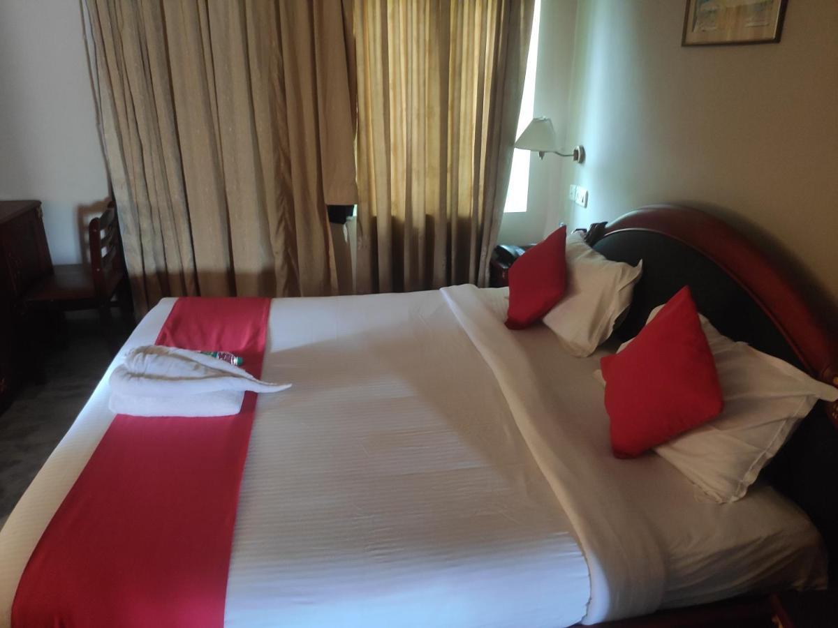 Karthika Residency Apartman Kochi Kültér fotó